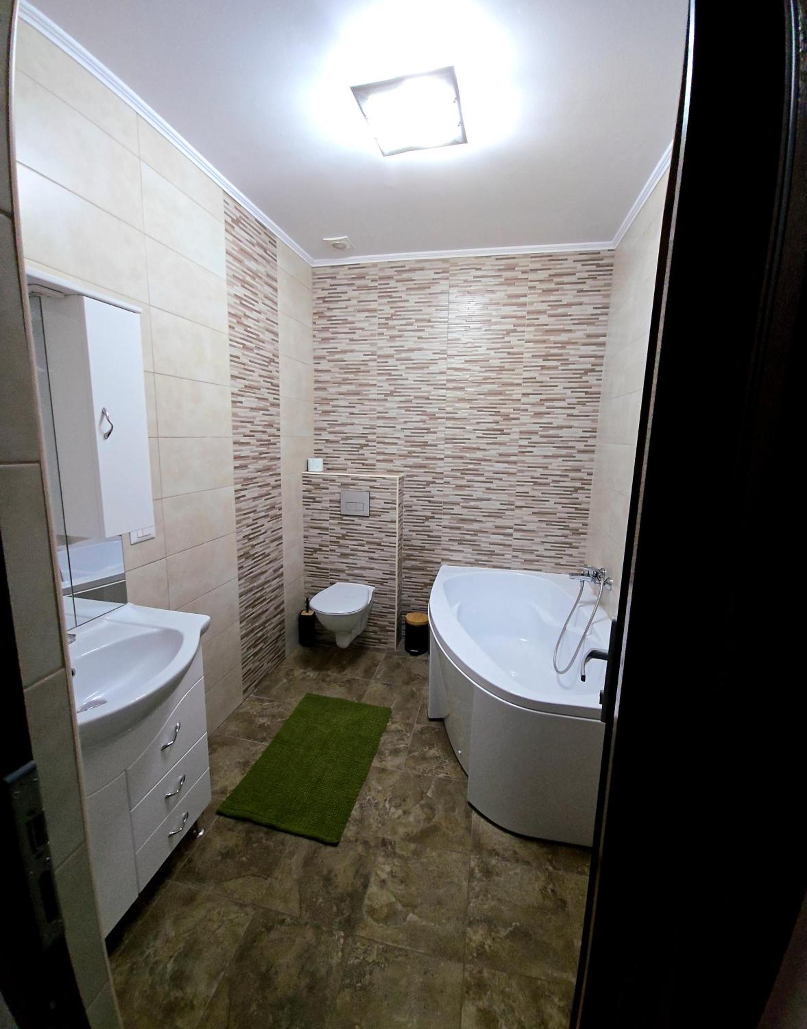 Uve Residence & Spa Piatra Neamt Room photo